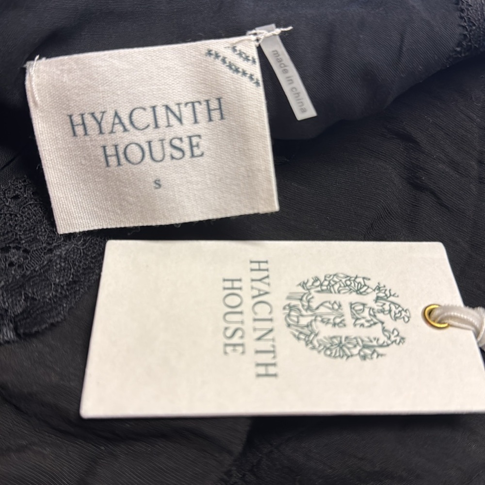 Hyacinth House NEW Lydia V Neck Black Lace Tiered Elegant Maxi Dress Size S - Picture 8 of 8